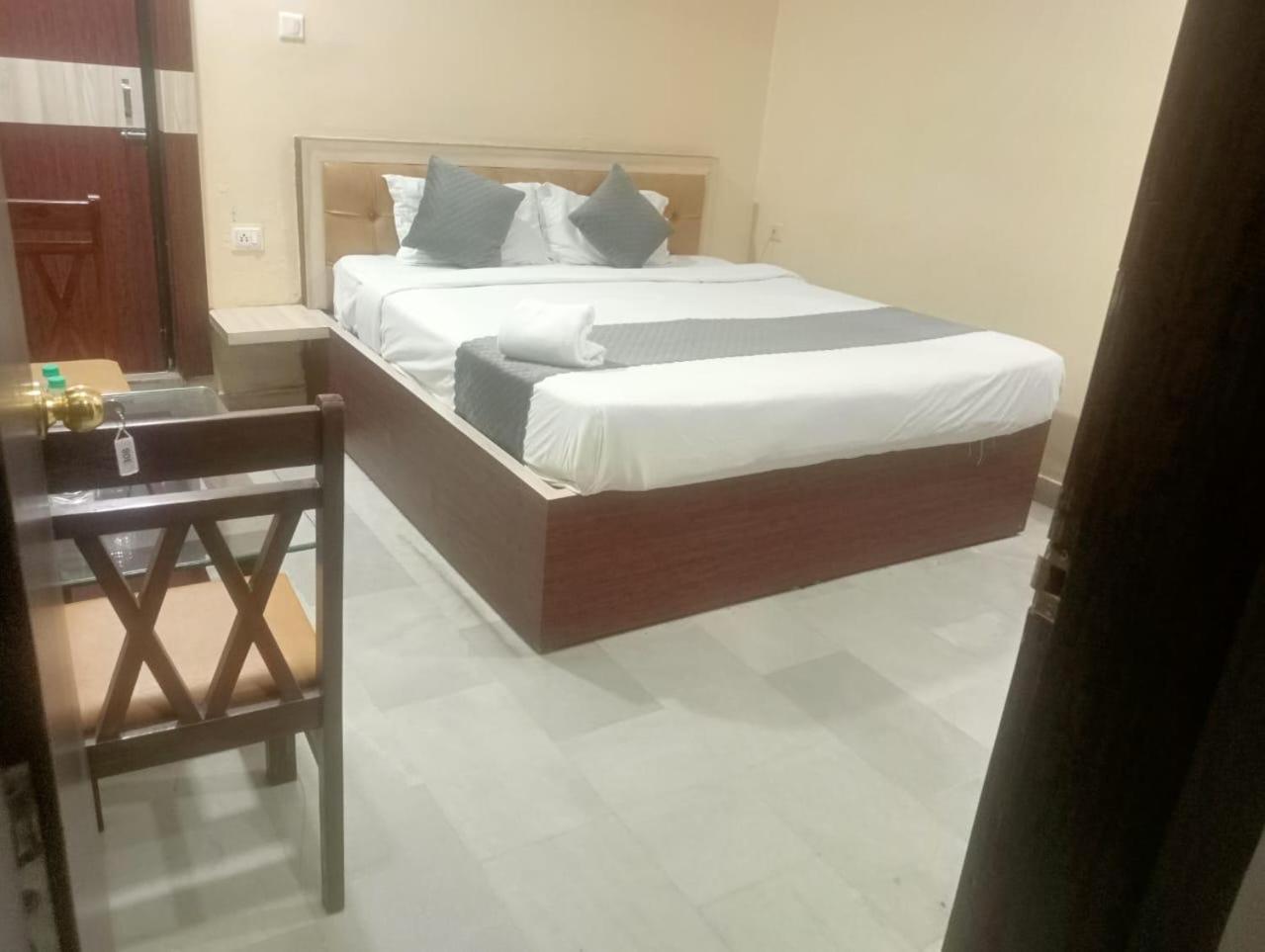 The Prestige Hotel & Convention Panposh Dış mekan fotoğraf